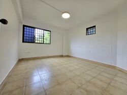 Blk 215 Jurong East Street 21 (Jurong East), HDB 3 Rooms #561879461